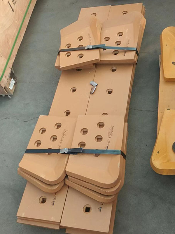 山推原裝刀角刀片