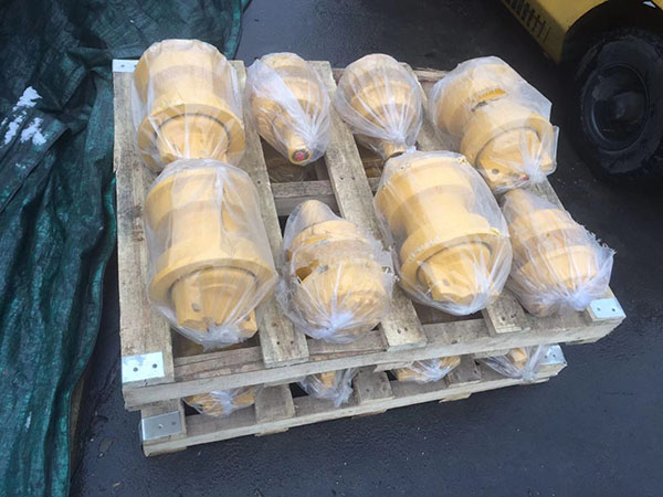 單邊雙邊支重輪托輪